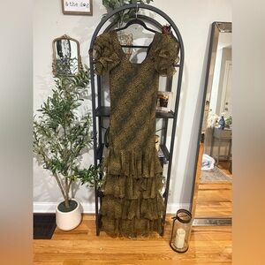 Shape FX Black and Gold Ruffle Maxi Dress size 6